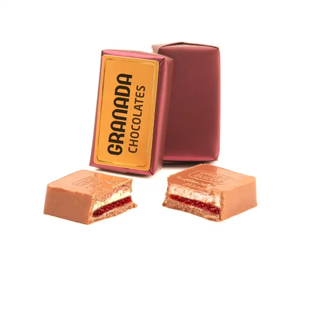 Rectangular chocolate stuffed cheesecake