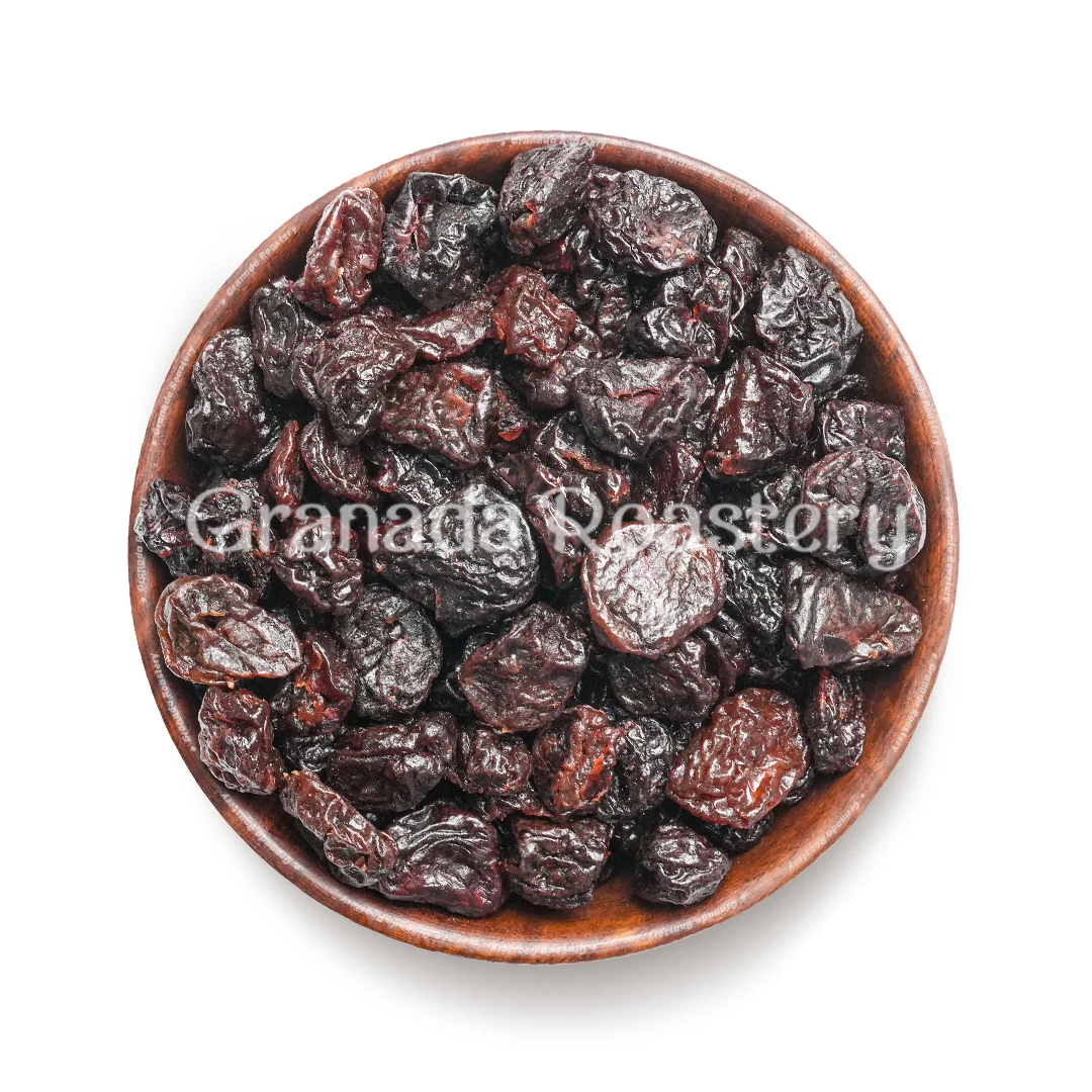 Jumbo black raisins