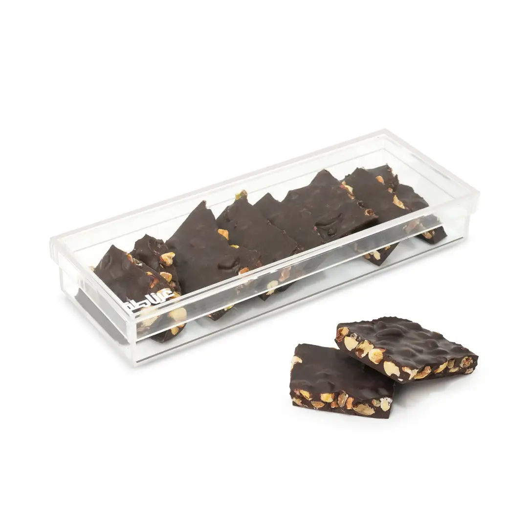 Dark chocolate bites with pistachio box