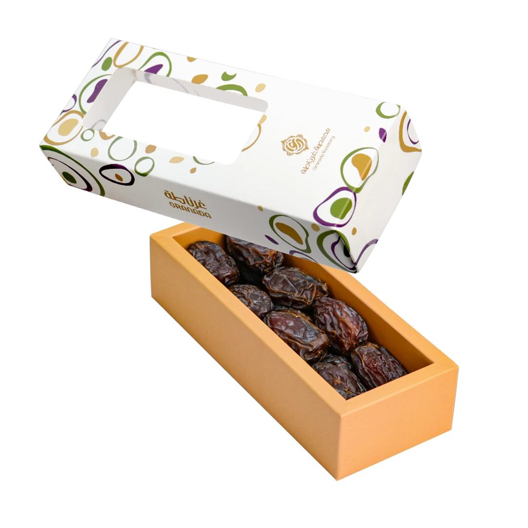 Medjool dates, small box