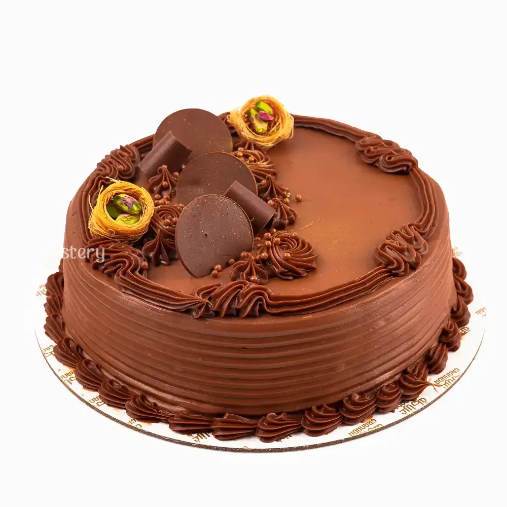 [258308] Large kunafa and chocolate cake
