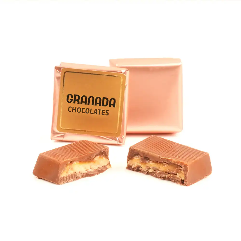 Square chocolate stuffed with Snickers